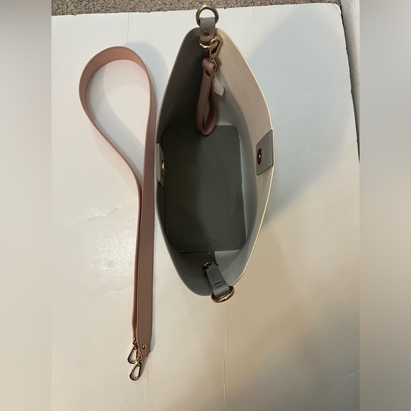 Bucket Bag White Gray & Pink Shoulder Bag by Summer & Rose Crossbody Purse - Picture 10 of 11